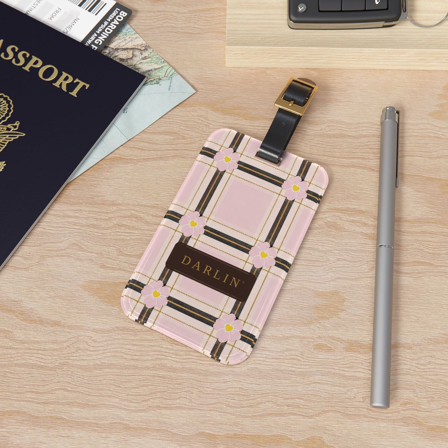 The DARLIN® Primrose Plaid Luggage Tag