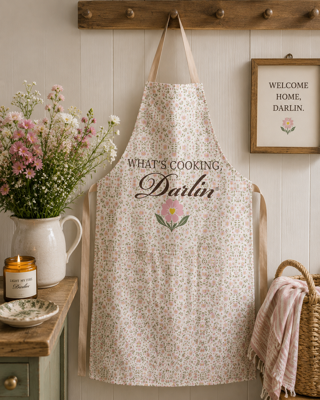 THE DARLIN® HOUSE APRON