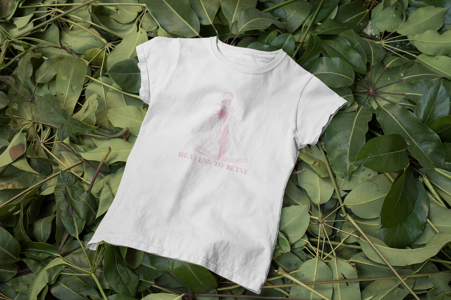 HEAVENS TO BETSY-WHITE TEE- DARLIN PRIMROSE™